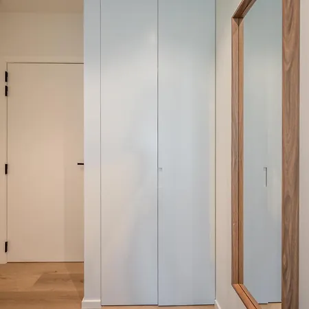 La Brise Modern Met 2 Slaapkamers En Zonnig Terras *